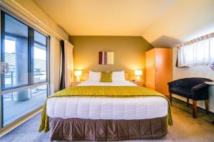 centrepoint on colombo motel