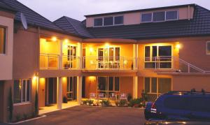 centrepoint on colombo motel