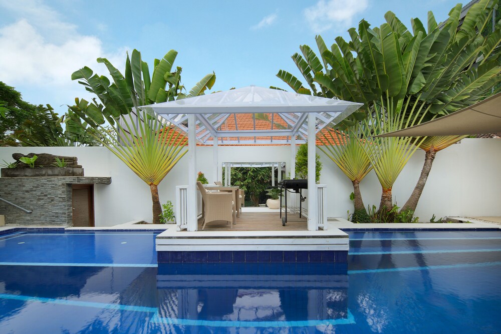 villa shree canggu by azure