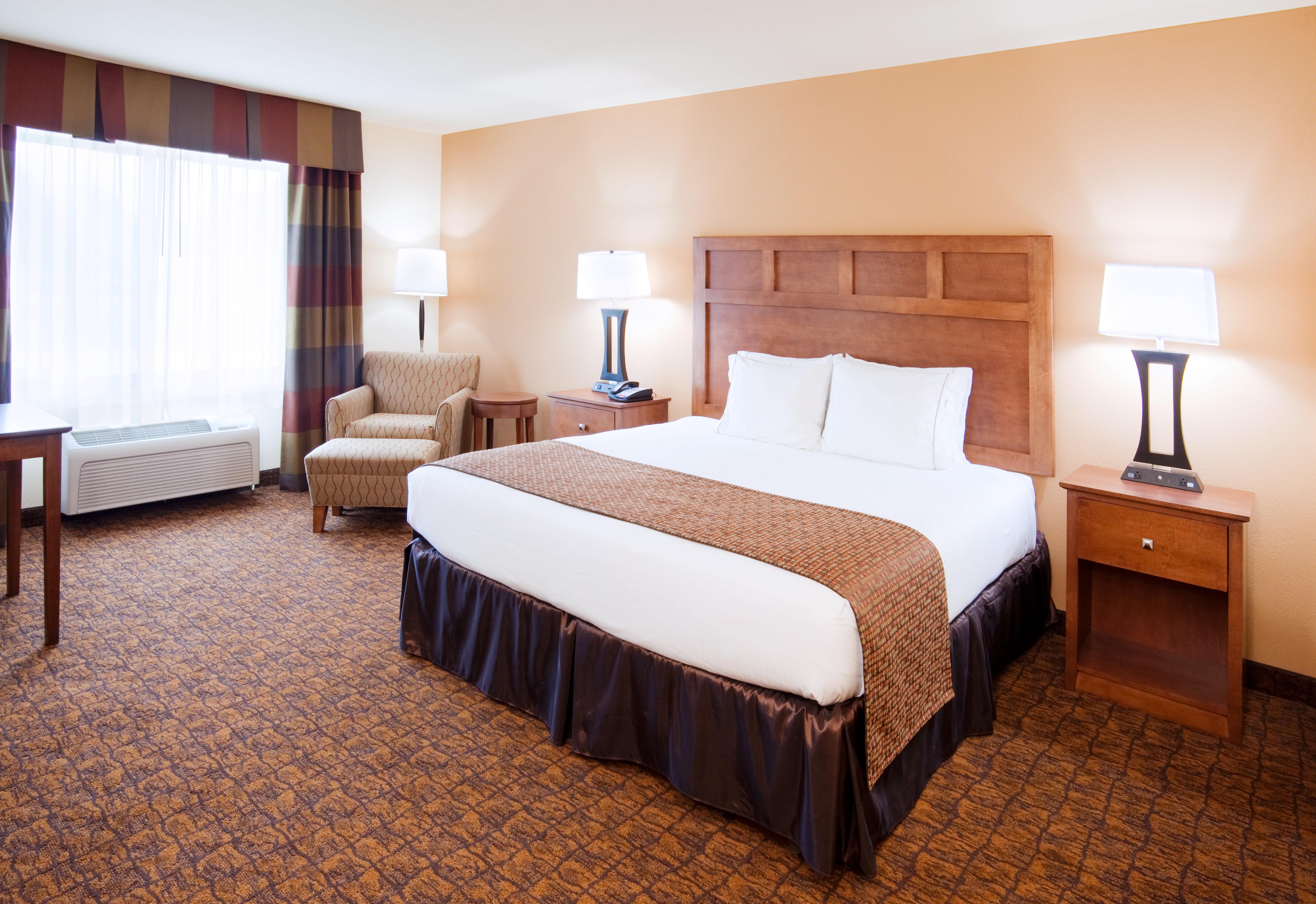 holiday inn express hotel and suites mount airy by ihg