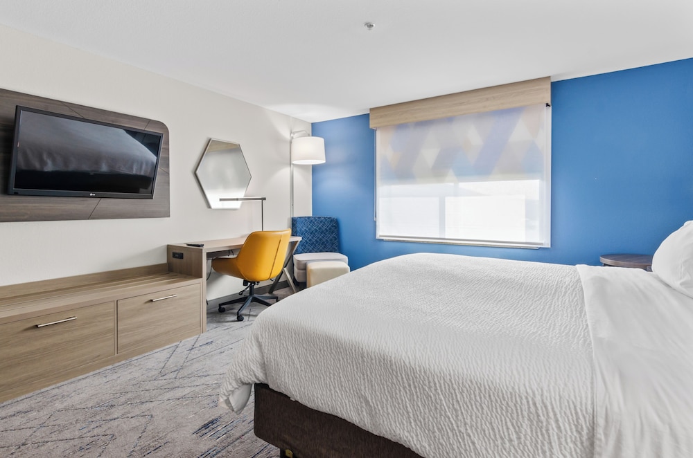 holiday inn express hotel and suites mount airy by ihg