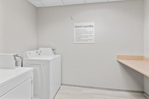 holiday inn express hotel and suites mount airy by ihg