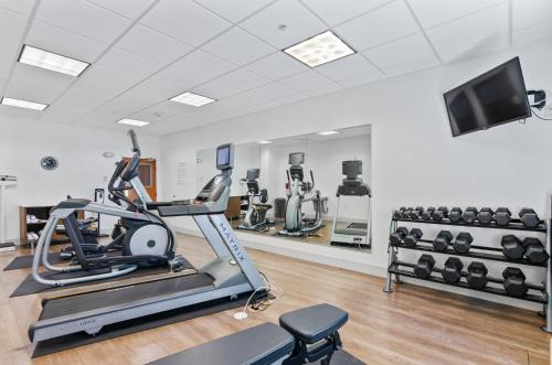 holiday inn express hotel and suites mount airy by ihg