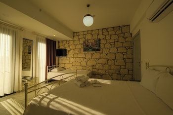 kybele alacati