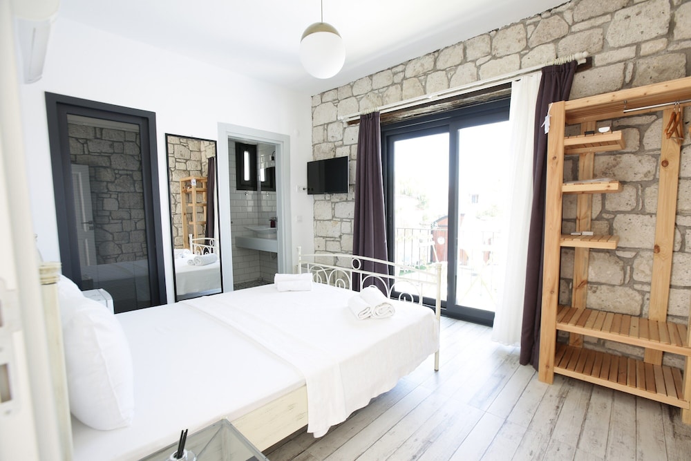 kybele alacati