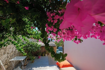 Kybele Alacati,,0 star