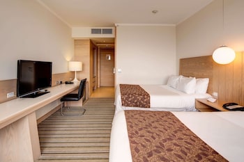 wyndham concepcion pettra