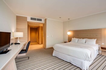 wyndham concepcion pettra