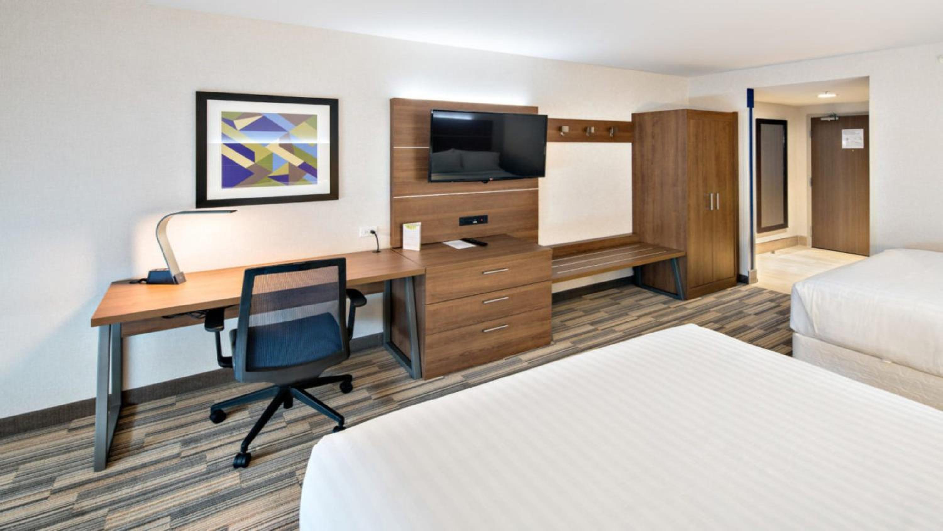 holiday inn express hotel and suites mount pleasant by ihg