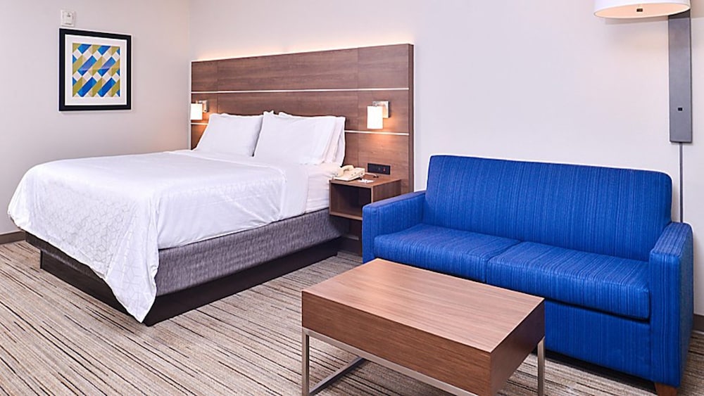 holiday inn express hotel and suites mount pleasant by ihg