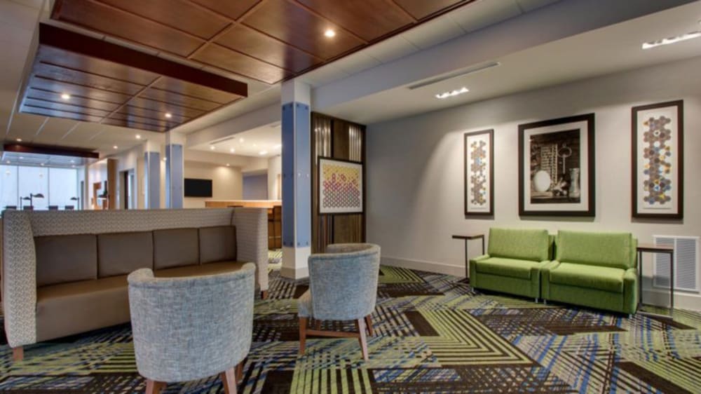 holiday inn express hotel and suites mount pleasant by ihg