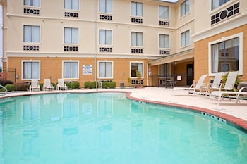 Holiday Inn Express Hotel & Suites Mount Pleasant By Ihg,Mount Vernon>>Mount Pleasant,3 star