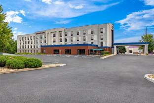 hampton inn and suites grove city