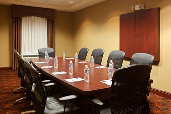 Hampton Inn & Suites Grove City,Clark>>Clarion,3 star