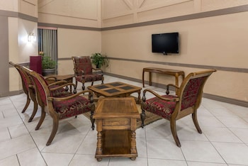Ramada By Wyndham Mountain Home,Arkansas>>Mountain Home,3 star