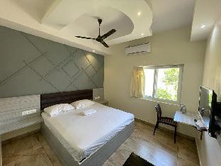 Hotel Grand Lpm,Theni,3 star
