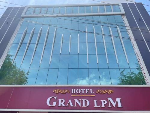 hotel grand lpm