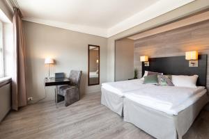 Quality Hotel Strand Gjovik,Hamar>>Gjovik,4 star