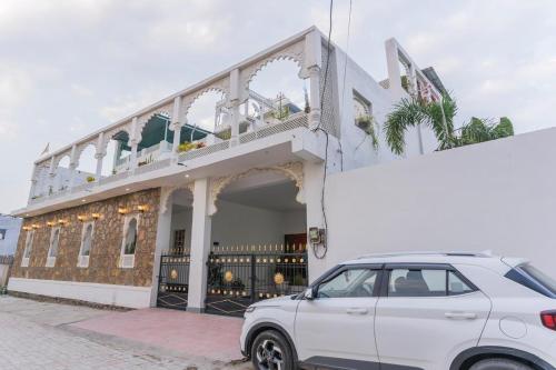 hotel emperor palace