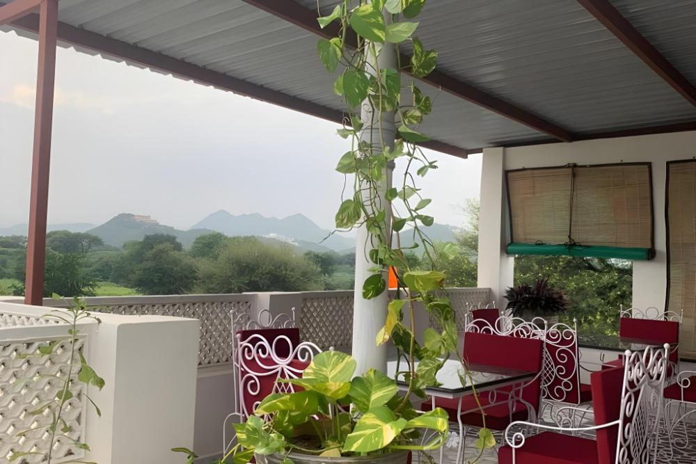 hotel emperor palace