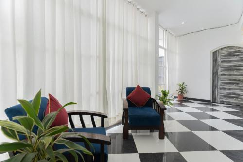 hotel emperor palace