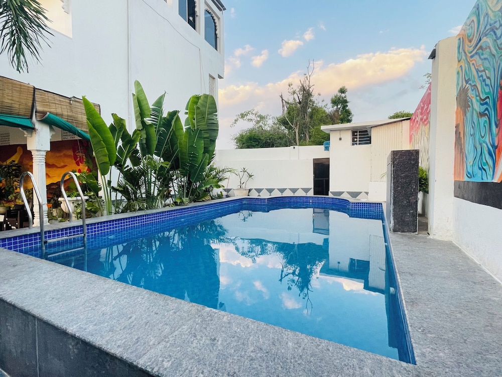 hotel emperor palace