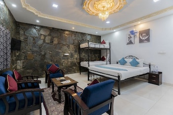 hotel emperor palace