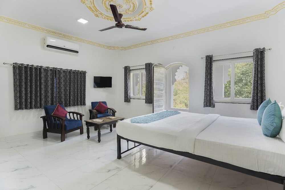 hotel emperor palace