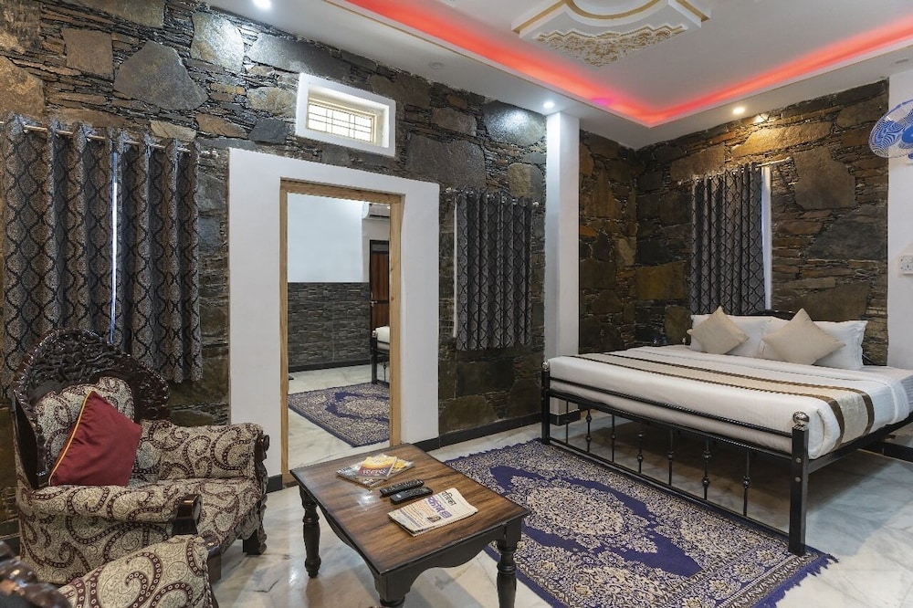 hotel emperor palace