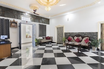 hotel emperor palace