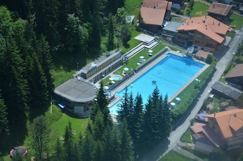 hotel bellevue traditional swiss hideaway