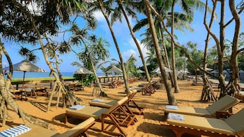 Pandanus Beach Resort & Spa,,5 star