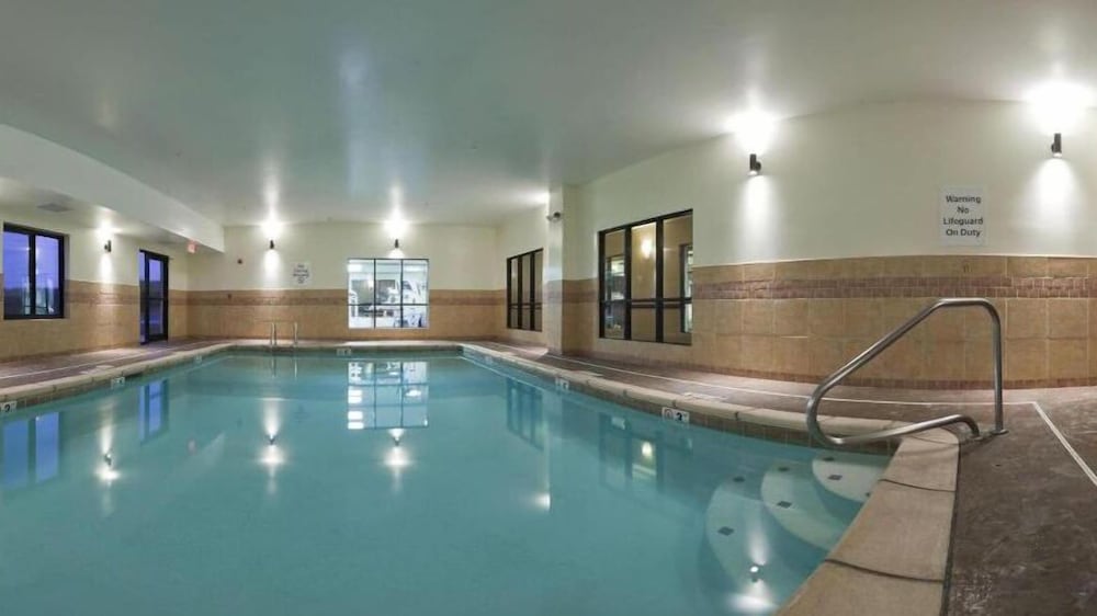holiday inn express and suites rolla univ of misso