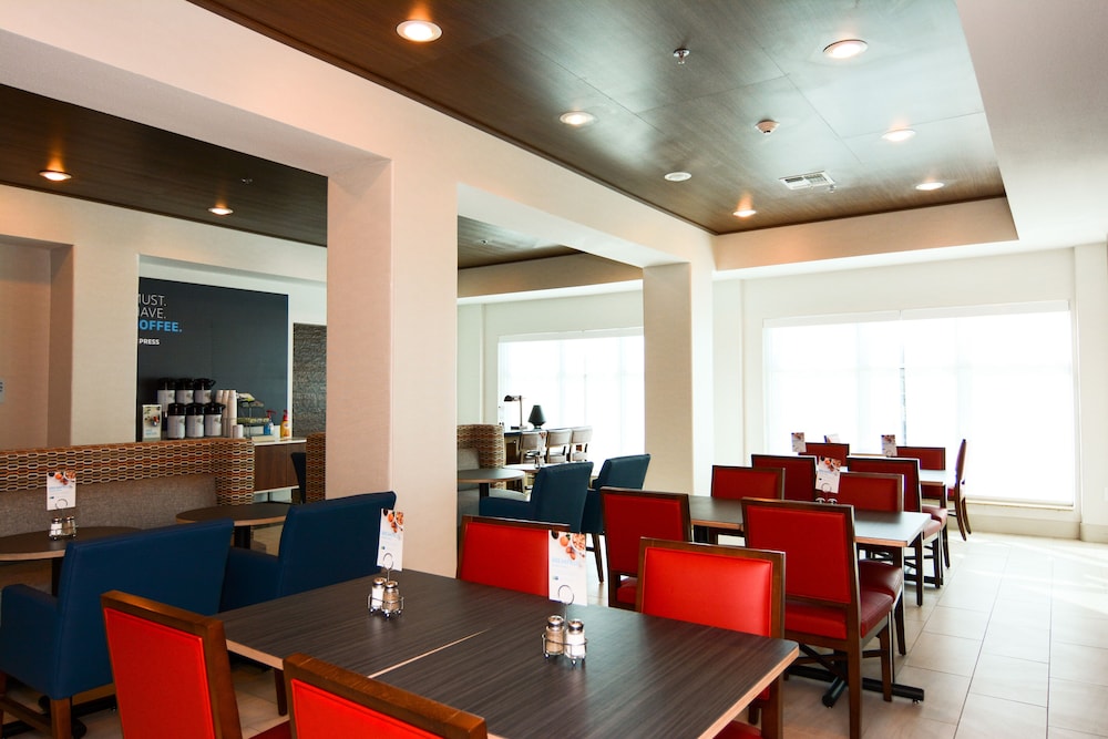 holiday inn express and suites rolla univ of misso