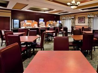 holiday inn express and suites rolla univ of misso