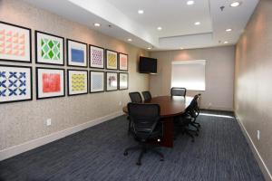 holiday inn express and suites rolla univ of misso