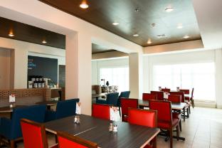 holiday inn express and suites rolla univ of misso