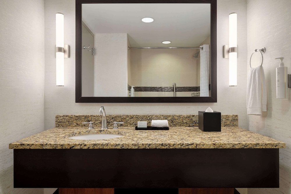 embassy suites chattanooga hamilton place