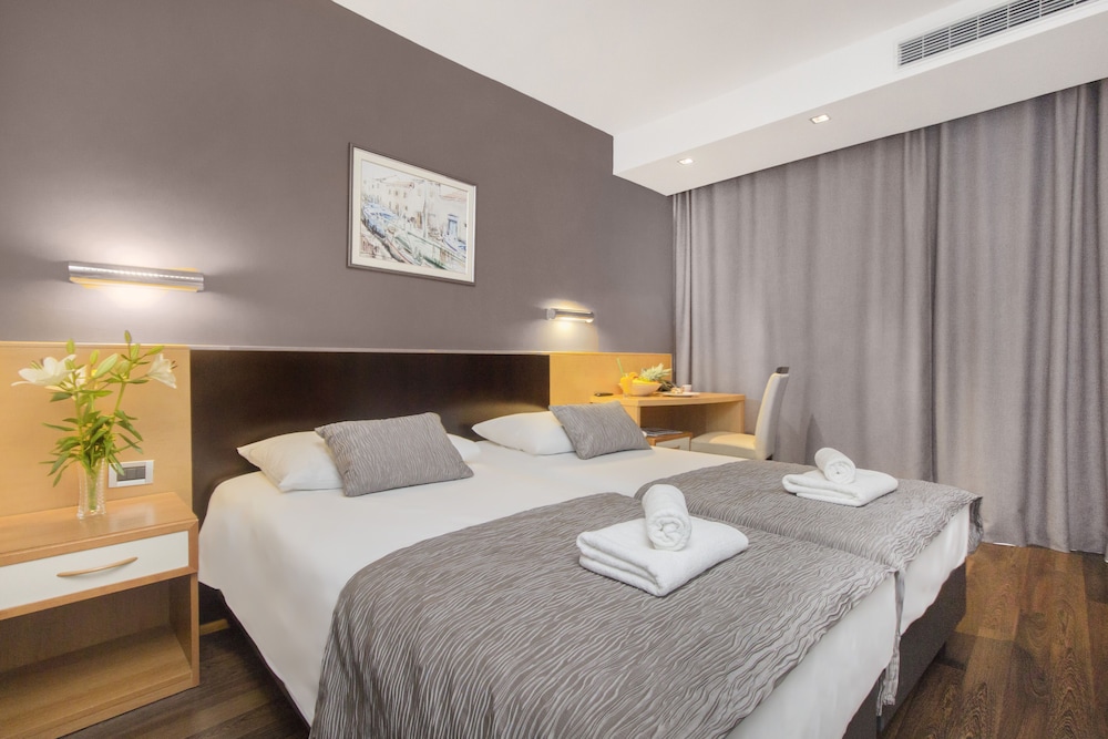 hotel imperial vodice