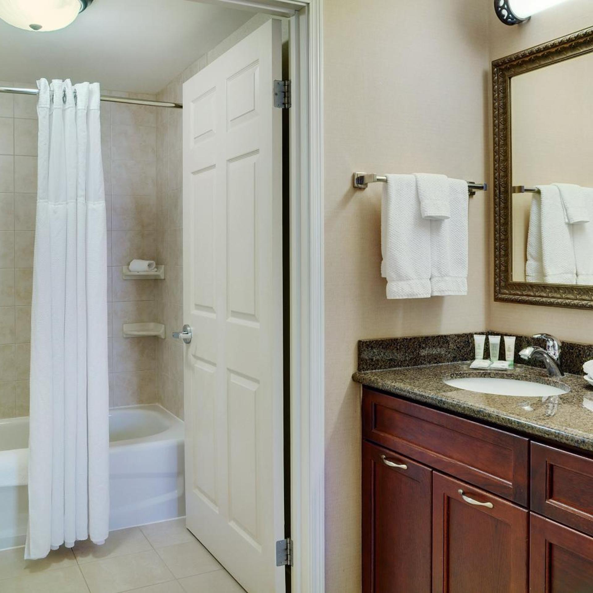 staybridge suites oakville by ihg