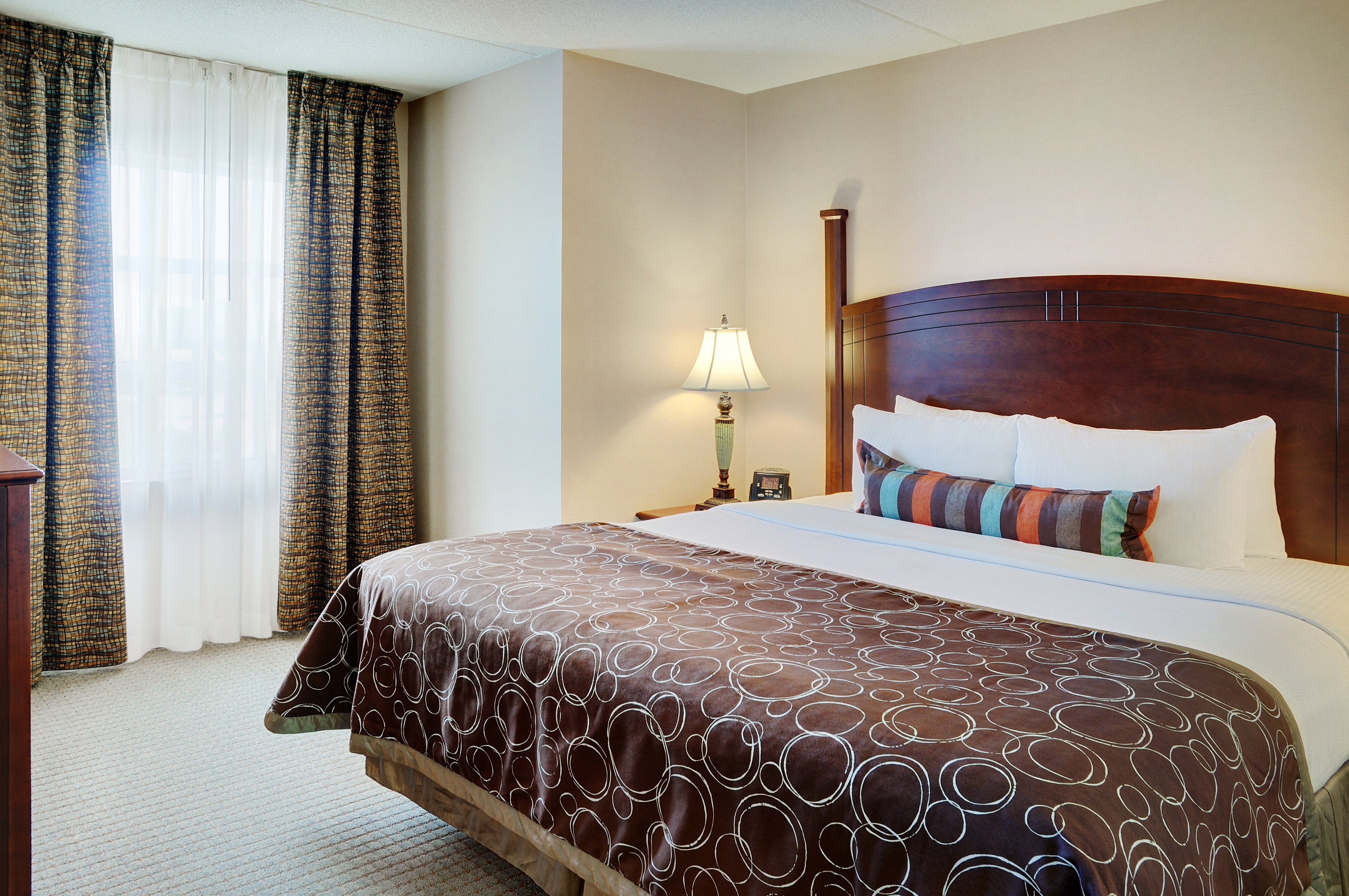 staybridge suites oakville by ihg