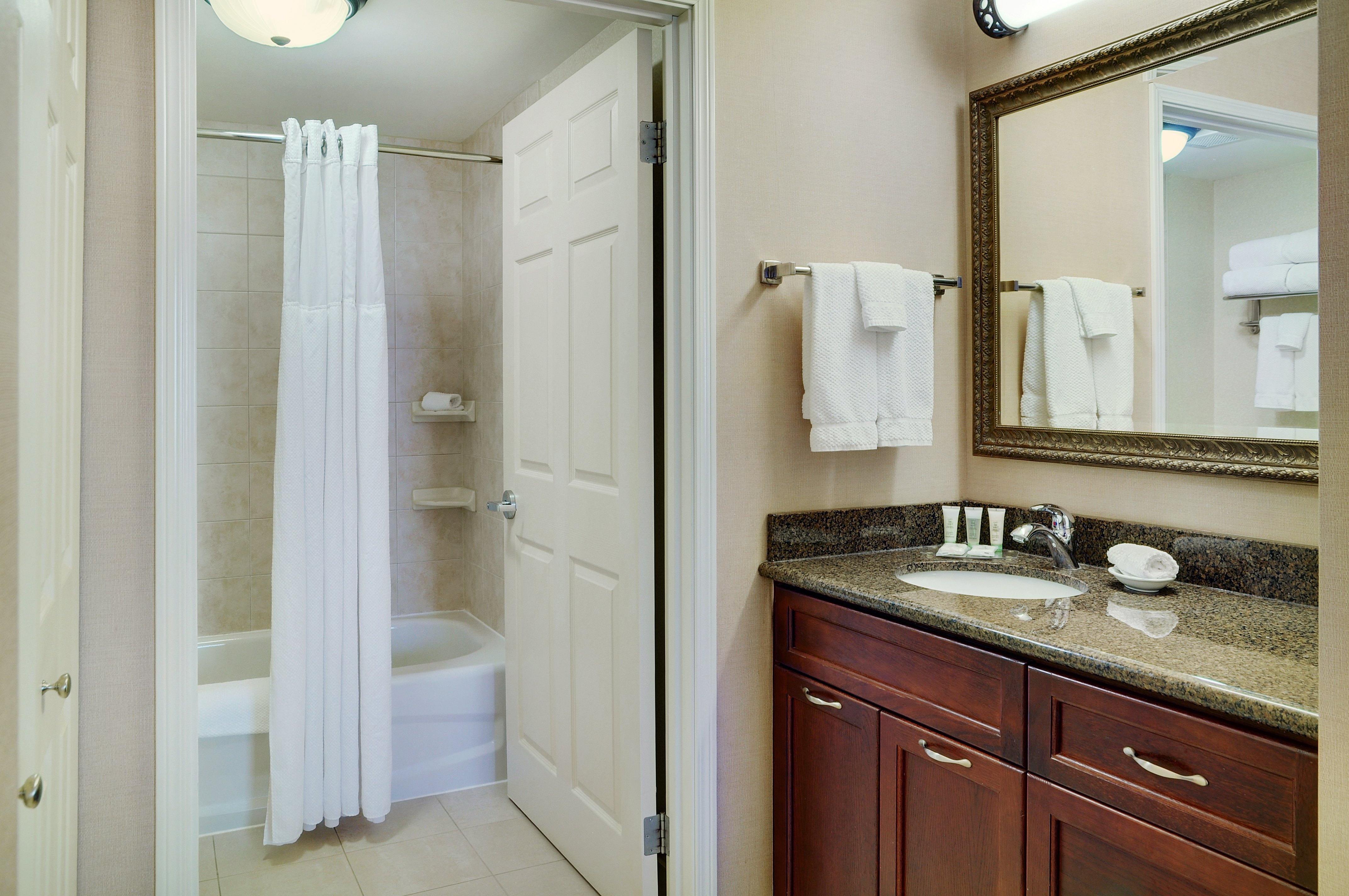 staybridge suites oakville by ihg
