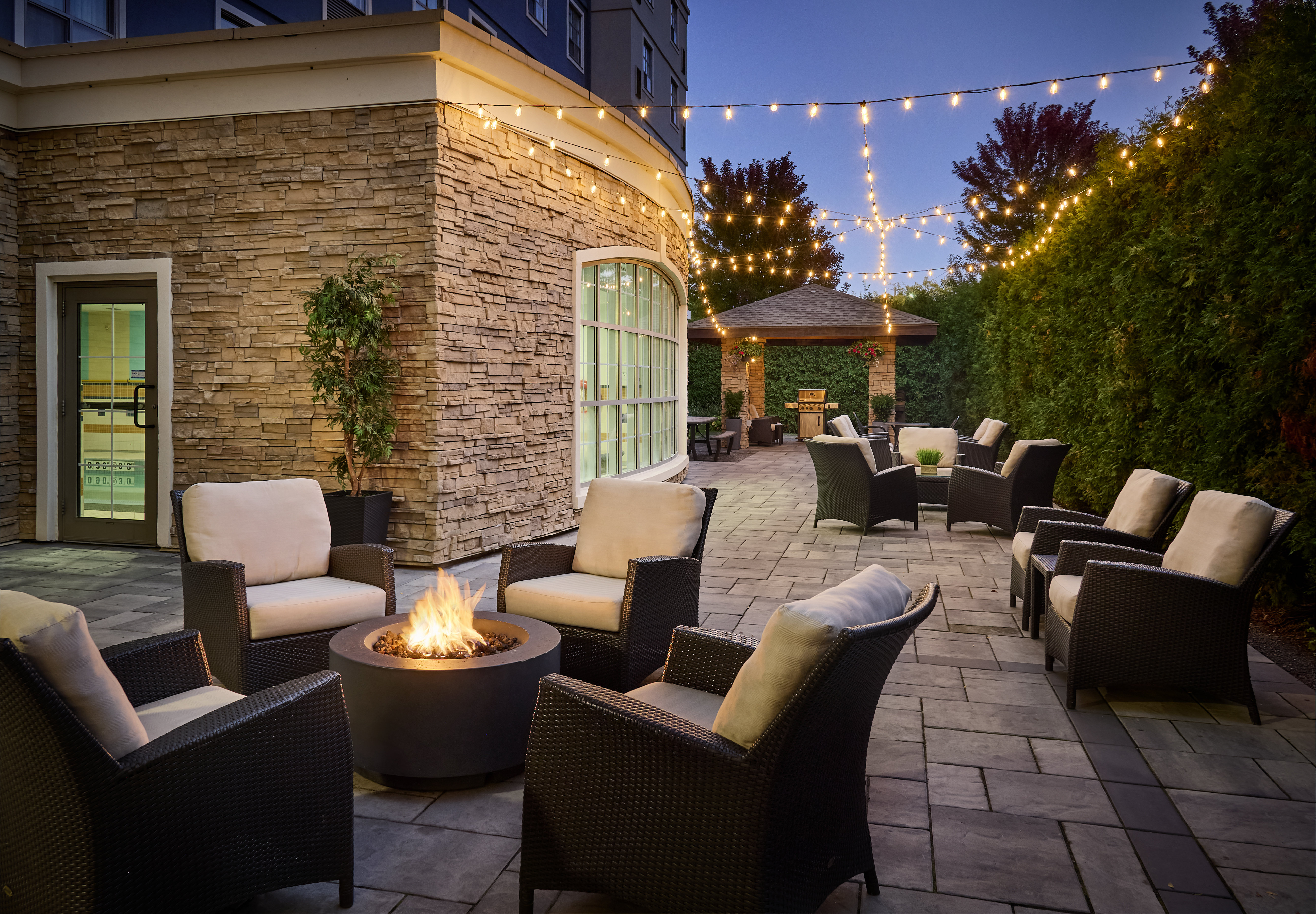 staybridge suites oakville by ihg