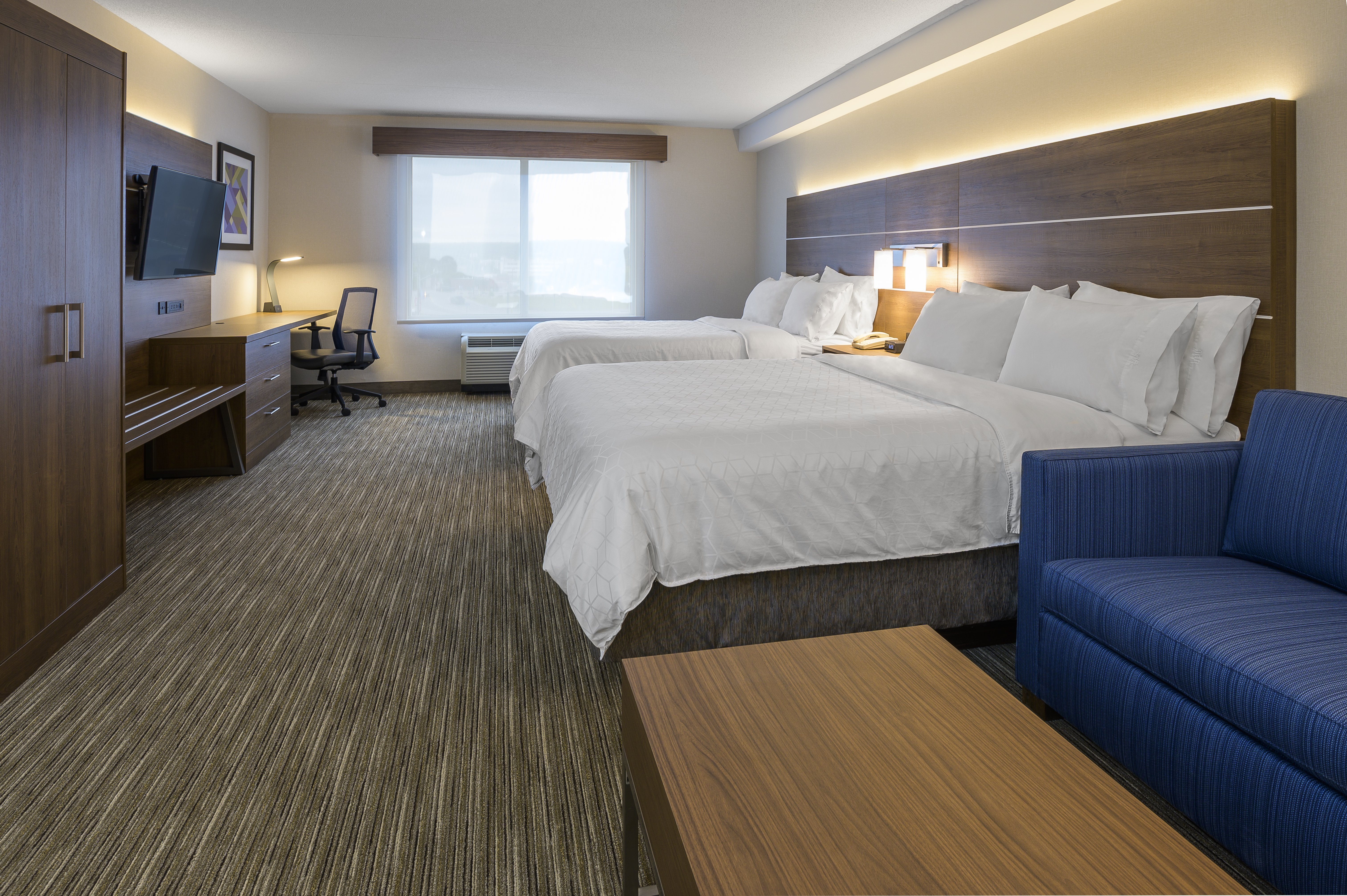 holiday inn express and suites north bay by ihg