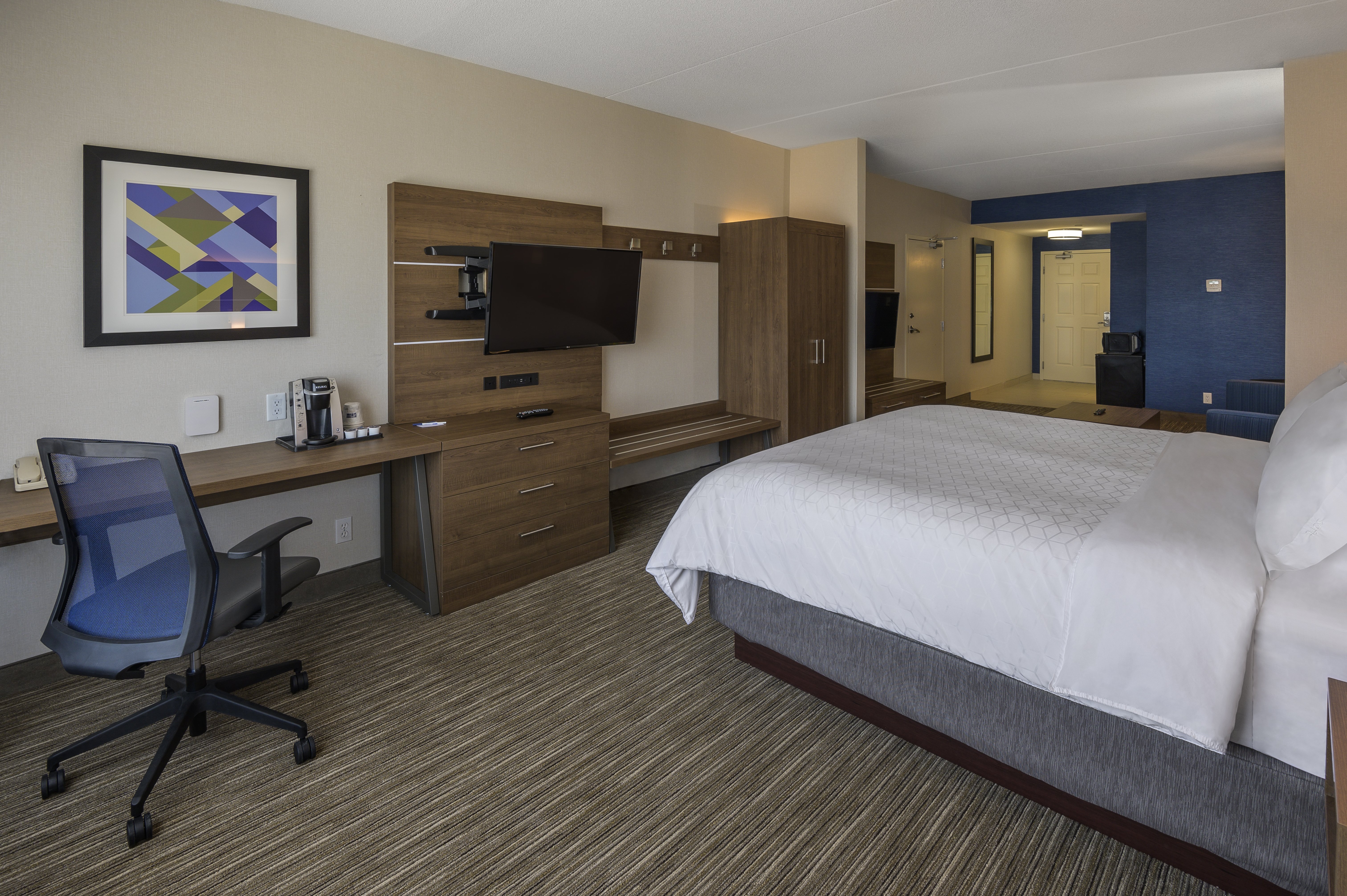 holiday inn express and suites north bay by ihg