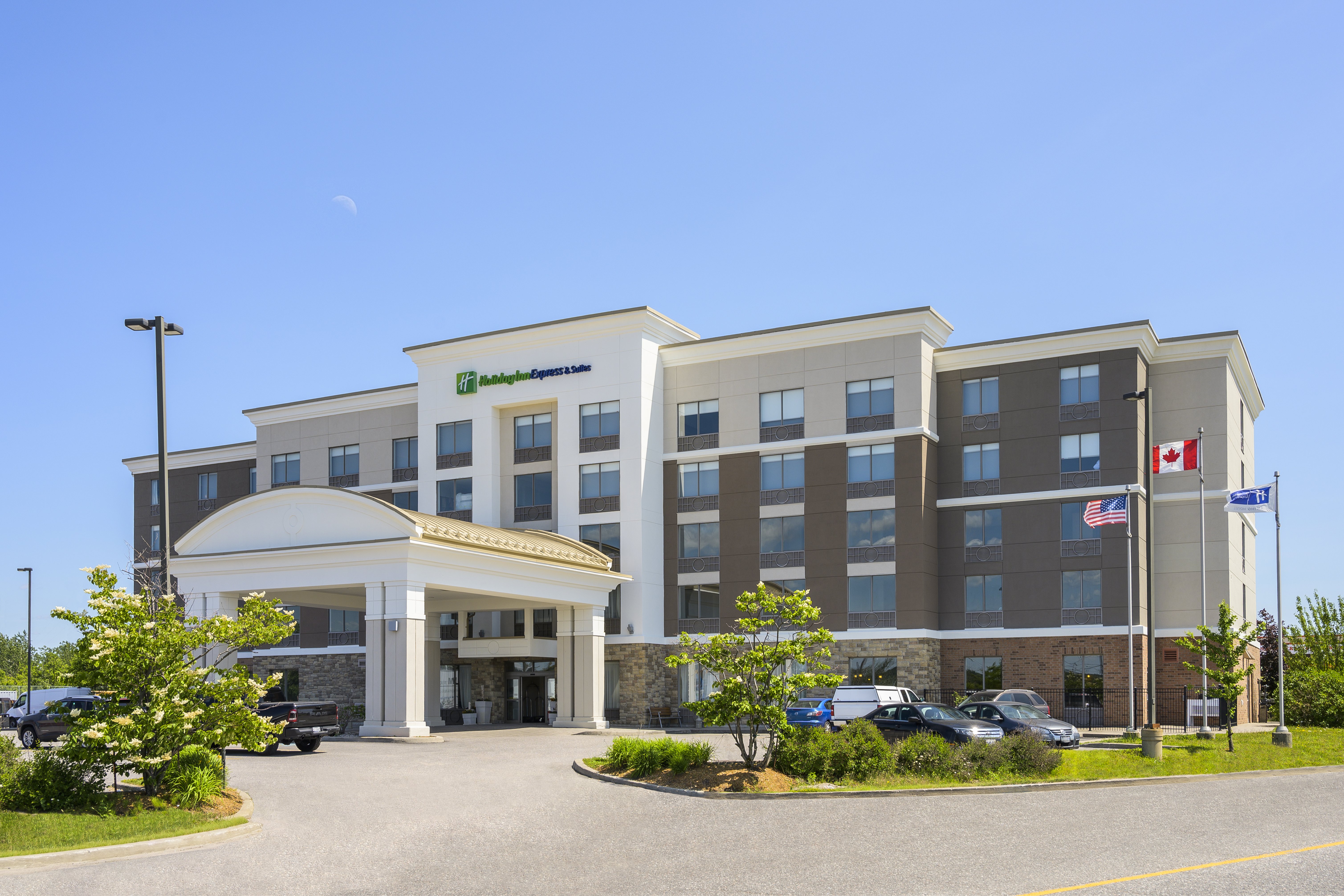 holiday inn express and suites north bay by ihg