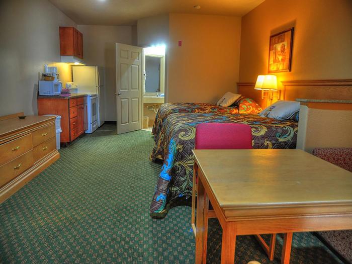 lone star inn and suites