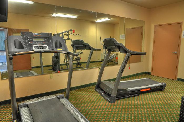 lone star inn and suites