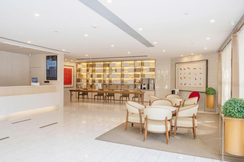 ji hotel xiamen university