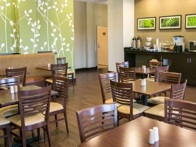 sleep inn and suites